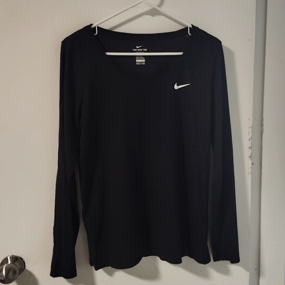 Nike long sleeve - Picture 1 of 3